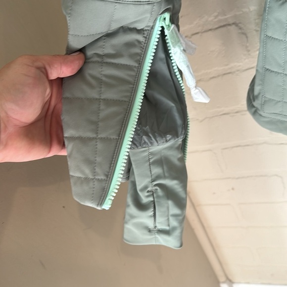 Free People coat ski jacket thumb holes sage green quilted hoodie NEW xs - Picture 6 of 16
